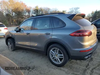 2017 Porsche Cayenne S с VIN WP1AB2A25HLA50282, выставлен на аукционе Copart как лот 80912384 с пробегом 44 744 миль миль и Списание • Salvage title. История ставок и продаж доступна на DreamBid. Изображение 2.