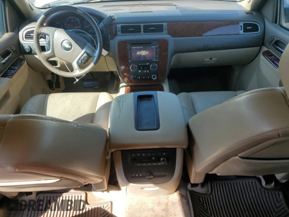 2013 Chevrolet Suburban LTZ with VIN 1GNSCKE03DR104530, listed as a Copart auction lot 74923234 with 230,803 mi miles and Clean Title. Bid and sale history available at carsss.com. Image 8.