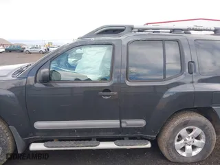 2011 Nissan Xterra Pro-4X with VIN 5N1AN0NW1BC516142, listed as a IAAI auction lot 41658077 with 178,443 mi miles. Bid and sale history available at carsss.com. Image 15.