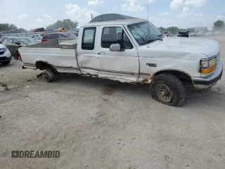 1994 Ford F-250 with VIN 1FTHX26G0RKB63294, listed as a Copart auction lot 60451725 with Not provided miles and Salvage title. Bid and sale history available at DreamBid. Image 4.