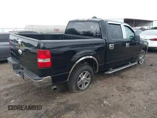 2007 Ford F-150 XLT z VIN 1FTRW12W87KB31690, wystawiony jako IAAI lot #41127323 z przebiegiem 275 386 mil mil oraz . Historia ofert i sprzedaży dostępna na DreamBid. Obrazek 4.