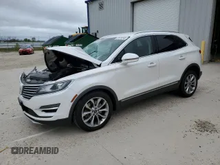 2017 Lincoln MKC Select z VIN 5LMCJ2D95HUL45133, wystawiony jako Copart lot #57479745 z przebiegiem 125 927 mil mil oraz Nie do naprawy • Non repairable. Historia ofert i sprzedaży dostępna na DreamBid. Obrazek 1.