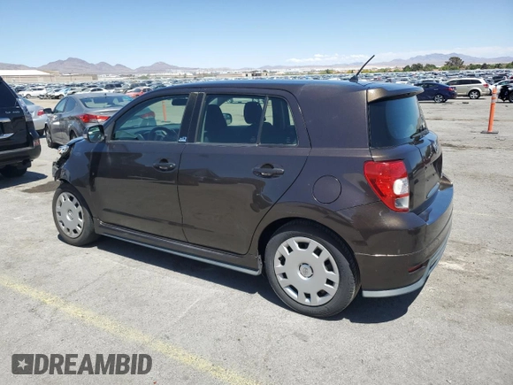 2011 Scion xD z VIN JTKKU4B44B1010587, wystawiony jako Copart lot #55654225 z przebiegiem 87 926 mil mil oraz Szkody całkowita. Historia ofert i sprzedaży dostępna na DreamBid. Obrazek 2.