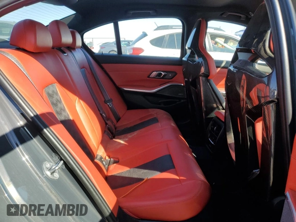 2023 BMW M3 Competition xDrive z VIN WBS43AY00PFP21678, wystawiony jako Copart lot #46301135 z przebiegiem 22 705 mil mil oraz Szkoda całkowita • Salvage title. Historia ofert i sprzedaży dostępna na DreamBid. Obrazek 10.