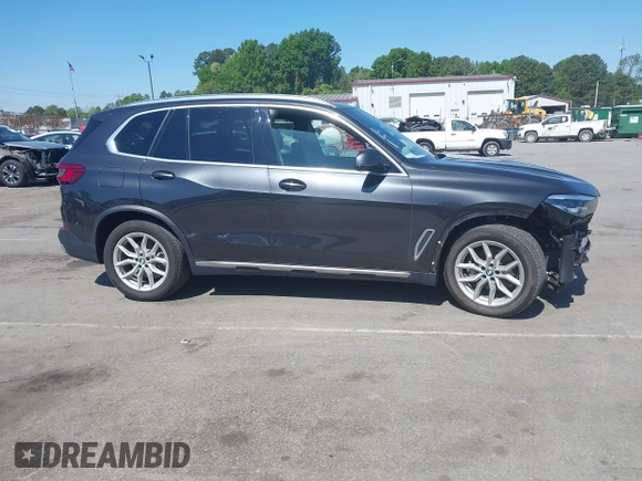2020 BMW X5 xDrive40i with VIN 5UXCR6C07LLL66315, listed as a IAAI auction lot 41991304 with 45,279 mi miles. Bid and sale history available at carsss.com. Image 13.