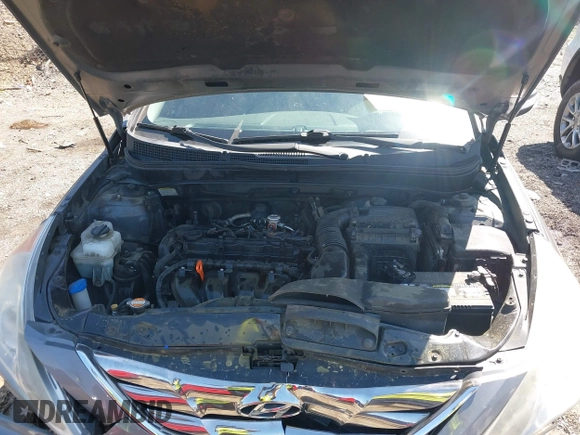 2012 Hyundai Sonata 2.4L Limited PZEV with VIN 5NPEC4ACXCH381439, listed as a IAAI auction lot 41996526 with 215,920 mi miles. Bid and sale history available at carsss.com. Image 10.
