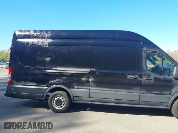 2020 Ford Transit Cargo с VIN 1FTBR3XG6LKB31123, выставлен на аукционе IAAI как лот 42034591 с пробегом 102 476 миль миль и . История ставок и продаж доступна на DreamBid. Изображение 13.