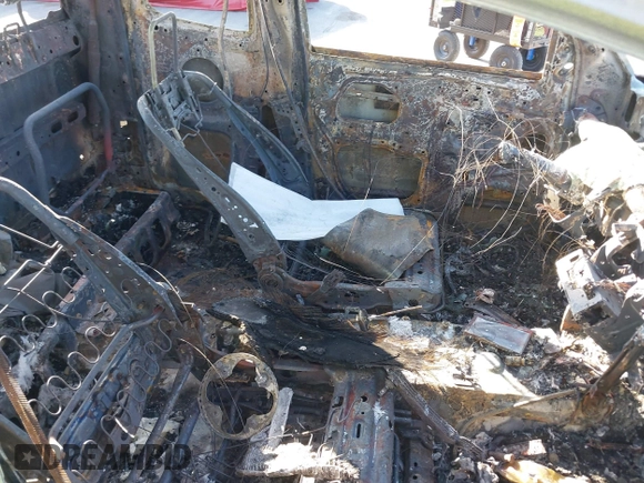 2013 Toyota Tacoma z VIN 5TFTX4CN7DX022243, wystawiony jako IAAI lot #41772673 z przebiegiem Nie podano mil oraz . Historia ofert i sprzedaży dostępna na DreamBid. Obrazek 5.