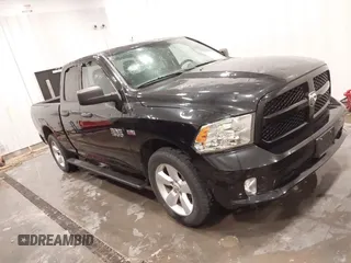 2015 Ram 1500 Tradesman z VIN 1C6RR7FT8FS752704, wystawiony jako IAAI lot #42200914 z przebiegiem 131 275 mil mil oraz . Historia ofert i sprzedaży dostępna na DreamBid. Obrazek 1.