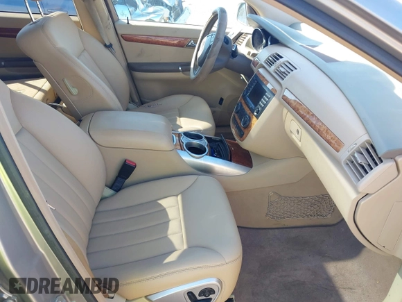 2008 Mercedes-Benz R 3.5L with VIN 4JGCB65E58A082677, listed as a IAAI auction lot 42079869 with 168,754 mi miles. Bid and sale history available at carsss.com. Image 5.