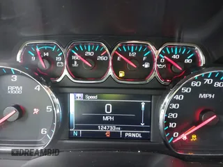 2019 GMC Yukon SLT with VIN 1GKS2BKC3KR160060, listed as a IAAI auction lot 42042122 with 124,733 mi miles. Bid and sale history available at carsss.com. Image 7.