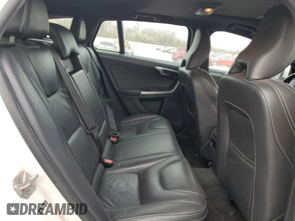 2015 Volvo V60 T5 Drive-E Premier with VIN YV140MEK2F1233829, listed as a Copart auction lot 83320544 with 143,632 mi miles and Salvage Title. Bid and sale history available at carsss.com. Image 10.