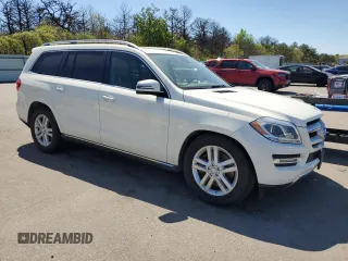 2013 Mercedes-Benz GL 450 z VIN 4JGDF7CE6DA113365, wystawiony jako Copart lot #57681335 z przebiegiem 72 288 mil mil oraz Czysty tytuł • Clean title. Historia ofert i sprzedaży dostępna na DreamBid. Obrazek 4.