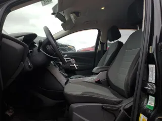 2013 Ford Escape SE with VIN 1FMCU9G96DUB33544, listed as a Copart auction lot 50563025 with 278,629 mi miles and Salvage Title. Bid and sale history available at DreamBid. Image 7.