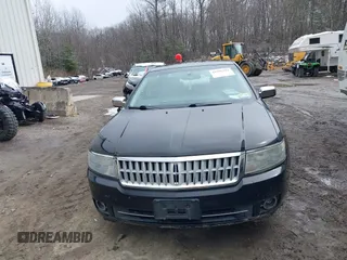 2007 Lincoln MKZ with VIN 3LNHM28T47R671081, listed as a IAAI auction lot 41996284 with 137,990 mi miles. Bid and sale history available at carsss.com. Image 6.