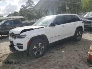 2022 Jeep Grand Cherokee with VIN 1C4RJYB65N8749633, listed as a Copart auction lot 51568275 with 27,913 mi miles and Salvage title. Bid and sale history available at DreamBid. Image 1.