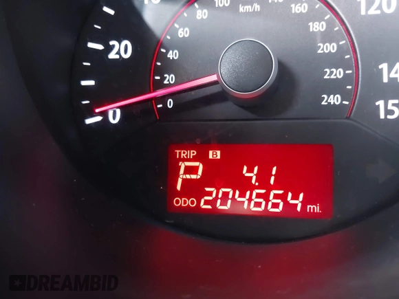 2013 Kia Sorento LX z VIN 5XYKTDA24DG349430, wystawiony jako IAAI lot #42549811 z przebiegiem 204 664 mil mil oraz . Historia ofert i sprzedaży dostępna na DreamBid. Obrazek 16.