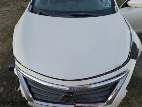 2015 Nissan Altima 2.5 with VIN 1N4AL3AP8FC149052, listed as a Copart auction lot 42566415 with 120,780 mi miles and Salvage Title. Bid and sale history available at carsss.com. Image 12.