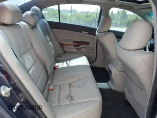 2011 Honda Accord EX-L z VIN 1HGCP3F85BA016619, wystawiony jako Copart lot #56592355 z przebiegiem 145 459 mil mil oraz Szkoda całkowita • Salvage title. Historia ofert i sprzedaży dostępna na DreamBid. Obrazek 10.