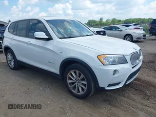 2014 BMW X3 xDrive28i z VIN 5UXWX9C55E0D11658, wystawiony jako IAAI lot #42623706 z przebiegiem 168 093 mil mil oraz . Historia ofert i sprzedaży dostępna na DreamBid. Obrazek 1.