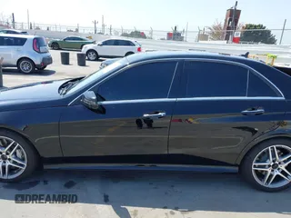 2014 Mercedes-Benz E 550 Sport with VIN WDDHF9BB3EA853780, listed as a IAAI auction lot 42098579 with 156,713 mi miles and . Bid and sale history available at DreamBid. Image 14.