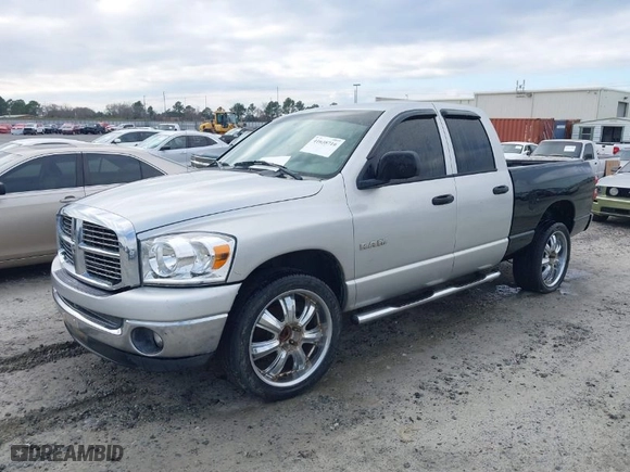 2008 Dodge Ram 1500 SLT with VIN 1D7HA18N28J115362, listed as a IAAI auction lot 41638716 with 323,380 mi miles. Bid and sale history available at carsss.com. Image 2.