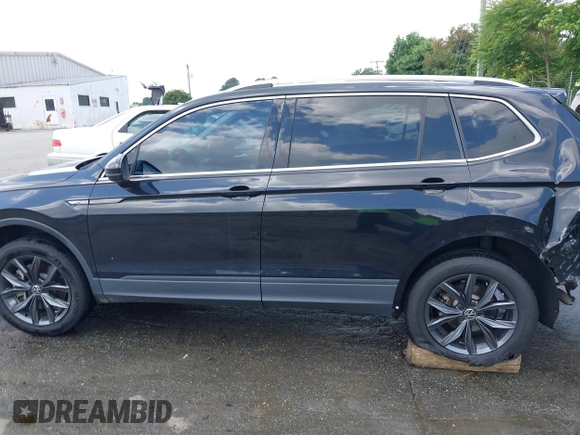 2022 Volkswagen Tiguan SE с VIN 3VV3B7AX8NM060805, выставлен на аукционе IAAI как лот 42271670 с пробегом 41 143 миль миль и . История ставок и продаж доступна на DreamBid. Изображение 14.