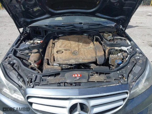 2016 Mercedes-Benz E-Class E 350 Sport with VIN WDDHF5KB7GB173418, listed as a IAAI auction lot 41956020 with 72,475 mi miles. Bid and sale history available at carsss.com. Image 10.