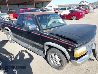 1994 Dodge Dakota z VIN 1B7GL23Y3RS666631, wystawiony jako IAAI lot #41767014 z przebiegiem 236 956 mil mil oraz . Historia ofert i sprzedaży dostępna na DreamBid. Obrazek 1.
