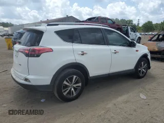 2018 Toyota RAV4 XLE with VIN JTMWFREV3JJ727033, listed as a Copart auction lot 59967025 with 145,990 mi miles and Clean title. Bid and sale history available at DreamBid. Image 3.