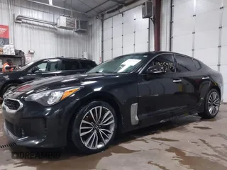 2018 Kia Stinger Premium with VIN KNAE25LA4J6011127, listed as a IAAI auction lot 41825905 with 79,582 mi miles. Bid and sale history available at carsss.com. Image 20.