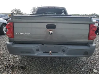 2005 Dodge Dakota ST with VIN 1D7HE22KX5S163304, listed as a Copart auction lot 50129285 with 166,216 mi miles and Salvage Title. Bid and sale history available at DreamBid. Image 6.