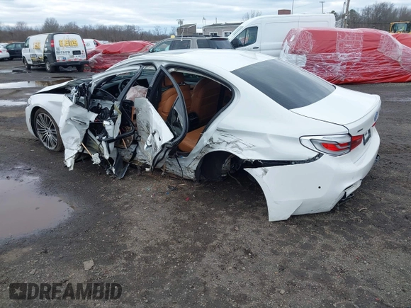 2018 BMW 5 Series M550i xDrive с VIN WBAJB9C56JB035929, выставлен на аукционе IAAI как лот 41732048 с пробегом 87 896 миль миль и . История ставок и продаж доступна на DreamBid. Изображение 3.