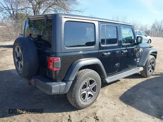 2018 Jeep Wrangler Unlimited Sport с VIN 1C4HJXDG4JW110788, выставлен на аукционе IAAI как лот 41796075 с пробегом 69 378 миль миль и . История ставок и продаж доступна на DreamBid. Изображение 4.