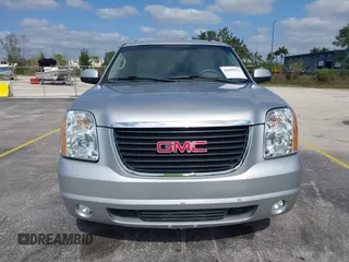 2014 GMC Yukon XL SLT with VIN 1GKS1KE04ER239326, listed as a IAAI auction lot 42095373 with 96,123 mi miles. Bid and sale history available at carsss.com. Image 12.