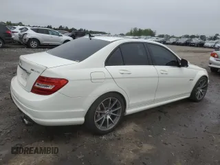 2009 Mercedes-Benz C 63 AMG with VIN WDDGF77X39F284619, listed as a Copart auction lot 61076125 with 108,601 mi miles and Salvage title. Bid and sale history available at DreamBid. Image 3.