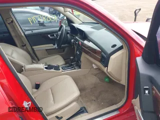 2010 Mercedes-Benz GLK 350 z VIN WDCGG5GB1AF459786, wystawiony jako IAAI lot #42085719 z przebiegiem 160 726 mil mil oraz . Historia ofert i sprzedaży dostępna na DreamBid. Obrazek 5.