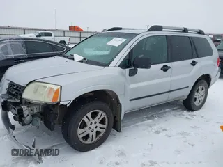 2005 Mitsubishi Endeavor LS with VIN 4A4MN21S95E048601, listed as a IAAI auction lot 41610976 with 126,464 mi miles. Bid and sale history available at carsss.com. Image 2.