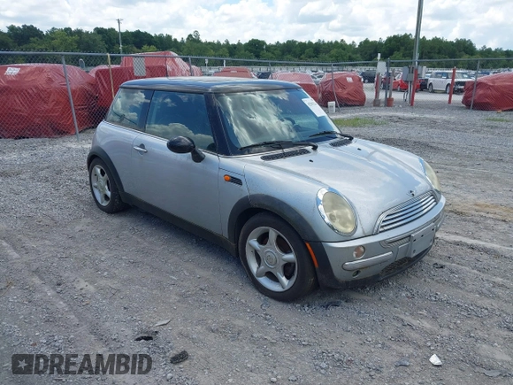 2002 MINI Hardtop with VIN WMWRC33432TE11649, listed as a IAAI auction lot 42583224 with 114,339 mi miles and . Bid and sale history available at DreamBid. Image 1.