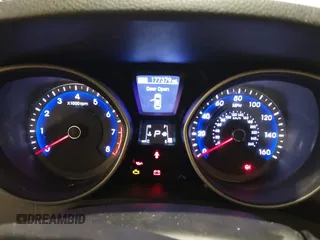 2013 Hyundai Elantra с VIN KMHD35LE4DU055414, выставлен на аукционе IAAI как лот 42023070 с пробегом 177 379 миль миль и . История ставок и продаж доступна на DreamBid. Изображение 7.