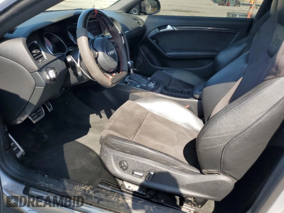 2013 Audi S5 Premium Plus z VIN WAUCGAFR3DA006862, wystawiony jako Copart lot #55995305 z przebiegiem 136 583 mil mil oraz Szkoda całkowita • Salvage title. Historia ofert i sprzedaży dostępna na DreamBid. Obrazek 7.