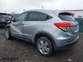 2020 Honda HR-V EX with VIN 3CZRU6H54LM703644, listed as a IAAI auction lot 41132848 with 99,539 mi miles. Bid and sale history available at carsss.com. Image 3.