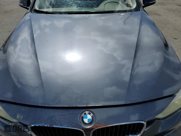2013 BMW 3 Series 328i xDrive with VIN WBA3B5G57DNS00062, listed as a Copart auction lot 54522195 with 94,146 mi miles and Clean title. Bid and sale history available at DreamBid. Image 11.