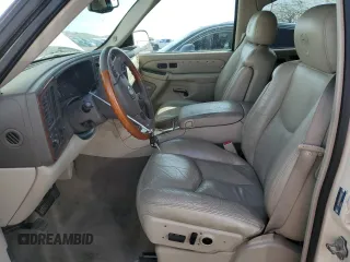 2004 Cadillac Escalade z VIN 1GYEC63T44R185526, wystawiony jako Copart lot #50969335 z przebiegiem 129 386 mil mil oraz Szkoda całkowita • Salvage title. Historia ofert i sprzedaży dostępna na DreamBid. Obrazek 7.