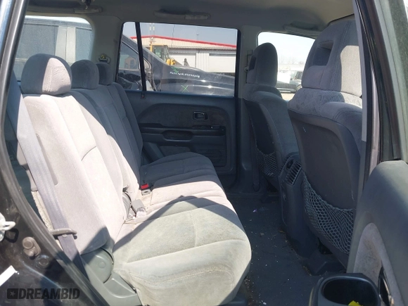 2005 Honda Pilot LX with VIN 2HKYF18135H540778, listed as a IAAI auction lot 41790068 with 203,191 mi miles. Bid and sale history available at carsss.com. Image 8.