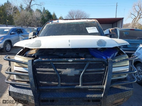 2006 Chevrolet Silverado 2500HD LT3 with VIN 1GCHK23D96F239656, listed as a IAAI auction lot 41119070 with NaN miles. Bid and sale history available at carsss.com. Image 11.
