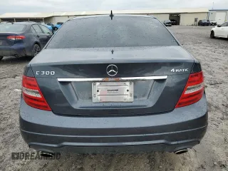 2013 Mercedes-Benz C 300 Sport with VIN WDDGF8AB0DG124719, listed as a Copart auction lot 54215515 with 123,520 mi miles and Salvage Title. Bid and sale history available at DreamBid. Image 6.