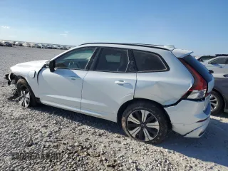 2024 Volvo XC60 Recharge Plug-In Hybrid Plus Dark Theme with VIN YV4H60DL5R1879649, listed as a Copart auction lot 76909674 with 3,565 mi miles and Salvage Title. Bid and sale history available at carsss.com. Image 2.