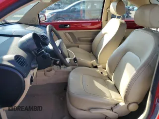 2005 Volkswagen New Beetle Coupe GL with VIN 3VWBK31C45M410508, listed as a Copart auction lot 79048664 with 73,032 mi miles and Salvage Title. Bid and sale history available at carsss.com. Image 7.
