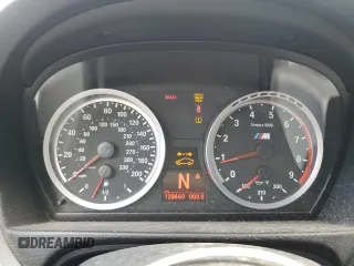 2011 BMW M3 z VIN WBSPM9C50BE202463, wystawiony jako Copart lot #53967095 z przebiegiem 128 460 mil mil oraz Tytuł czysty. Historia ofert i sprzedaży dostępna na DreamBid. Obrazek 9.